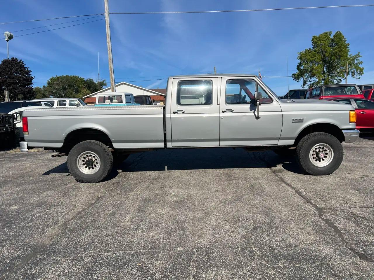 1989 Ford F-350 Custom - 3