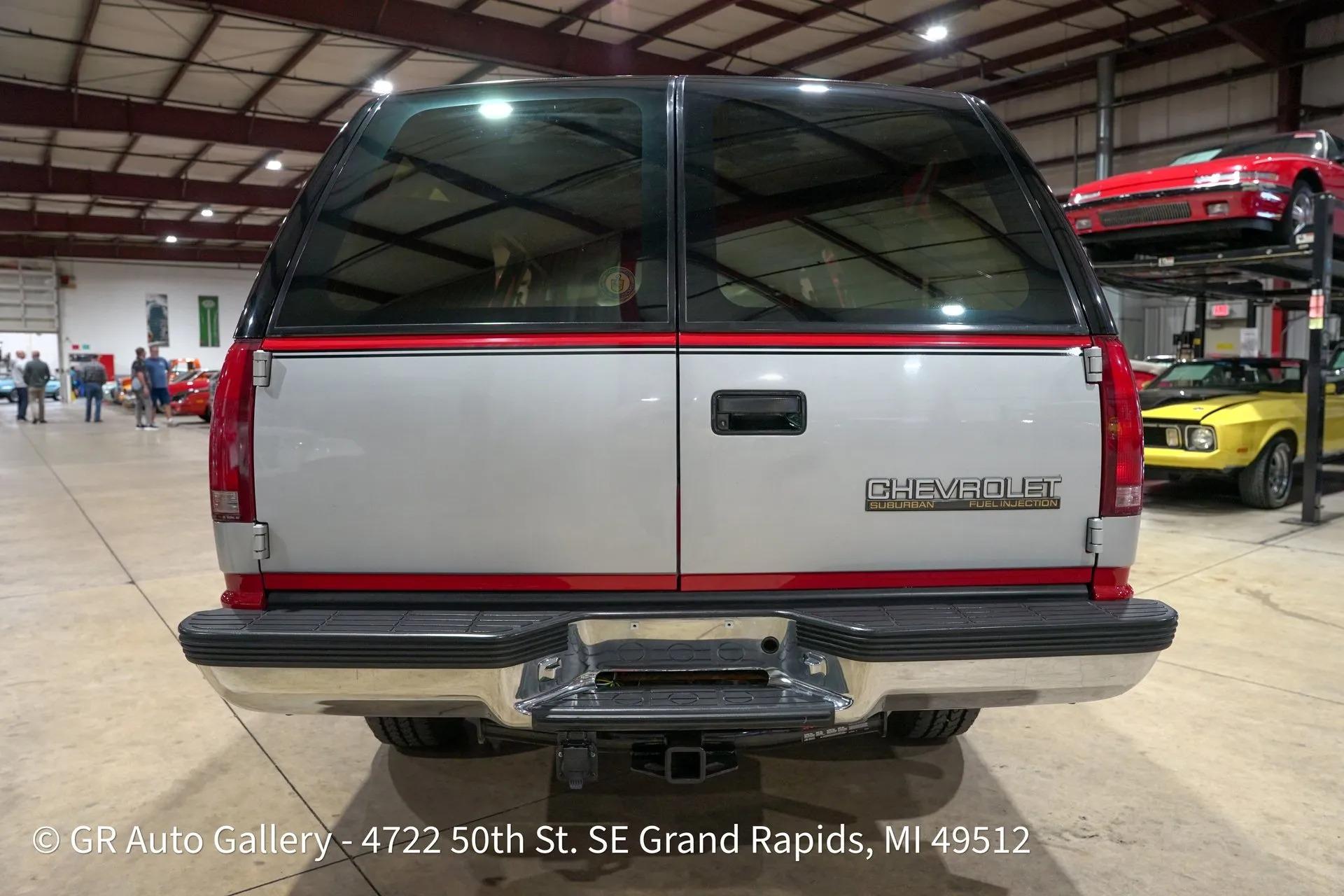 1993 Chevrolet Suburban Silverado