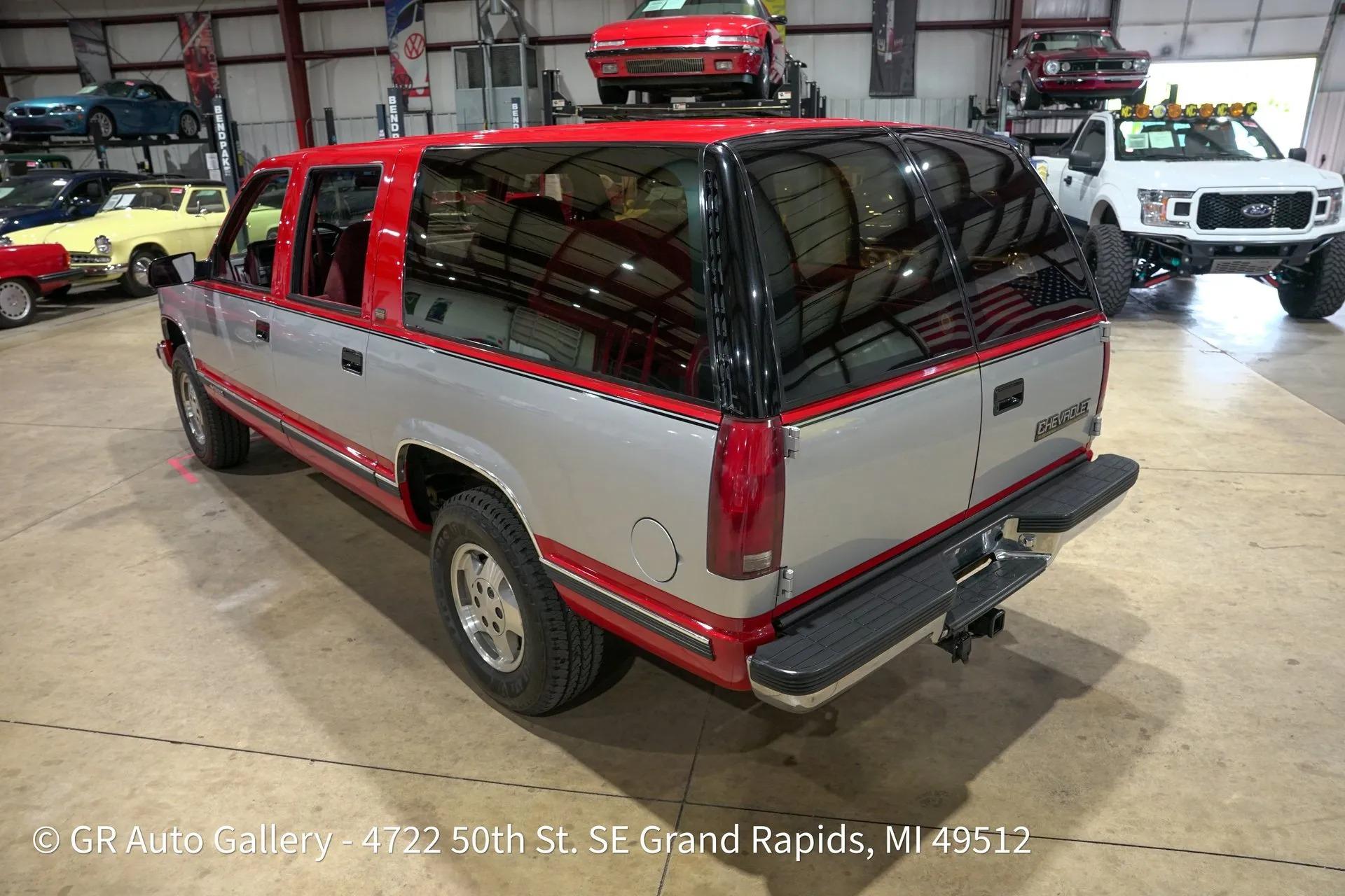 1993 Chevrolet Suburban Silverado