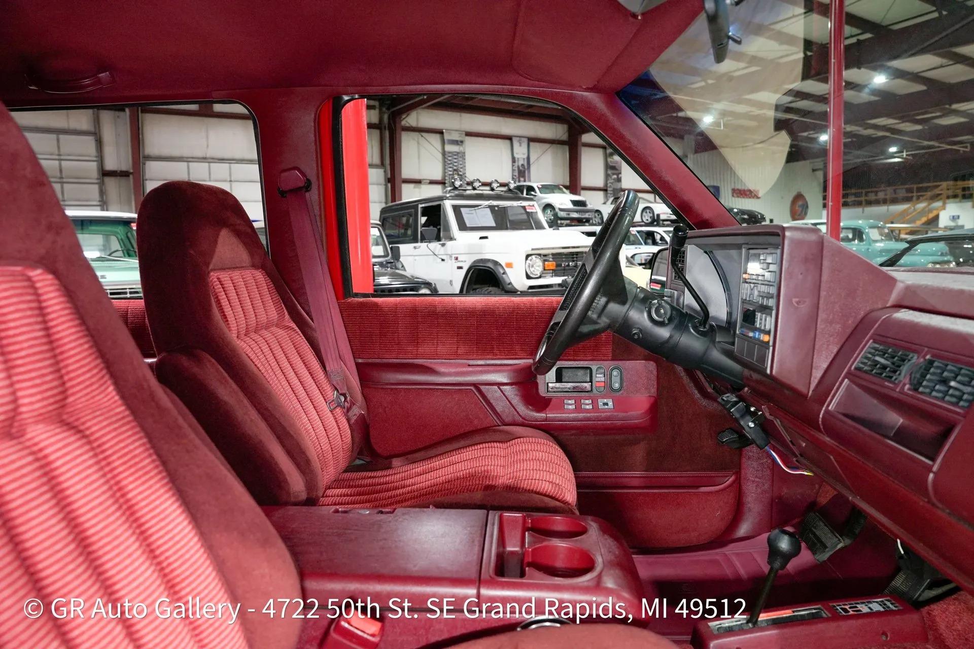 1993 Chevrolet Suburban Silverado