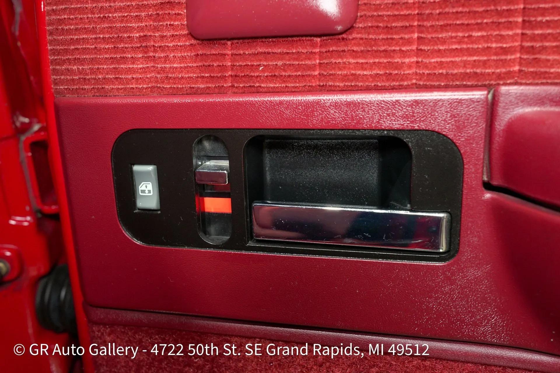 1993 Chevrolet Suburban Silverado