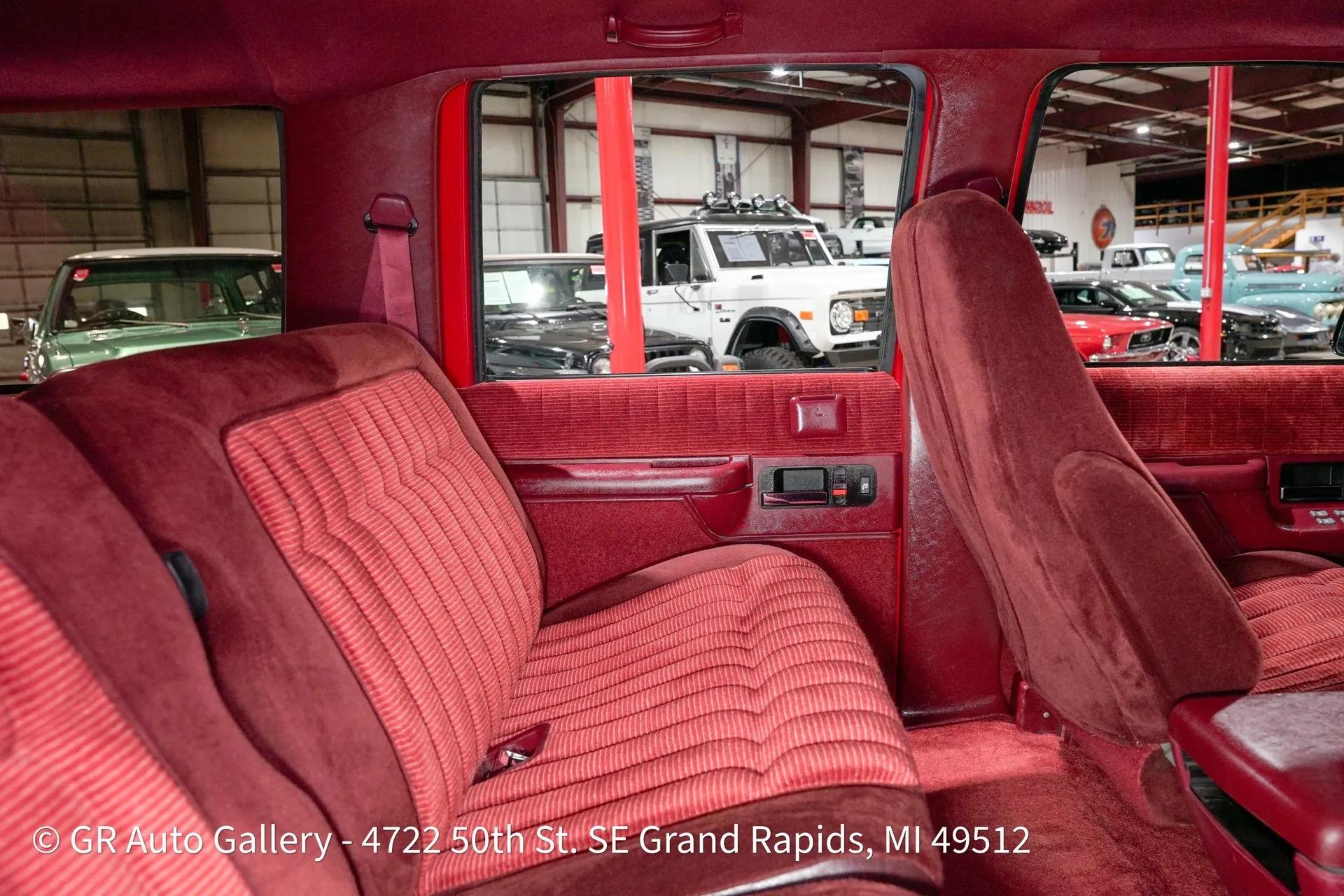 1993 Chevrolet Suburban Silverado