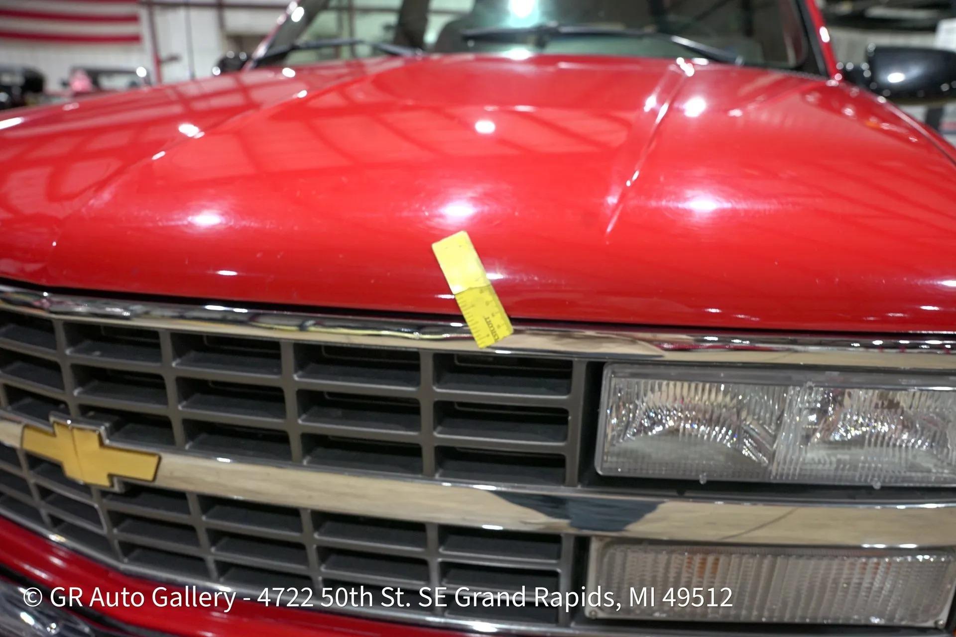 1993 Chevrolet Suburban Silverado