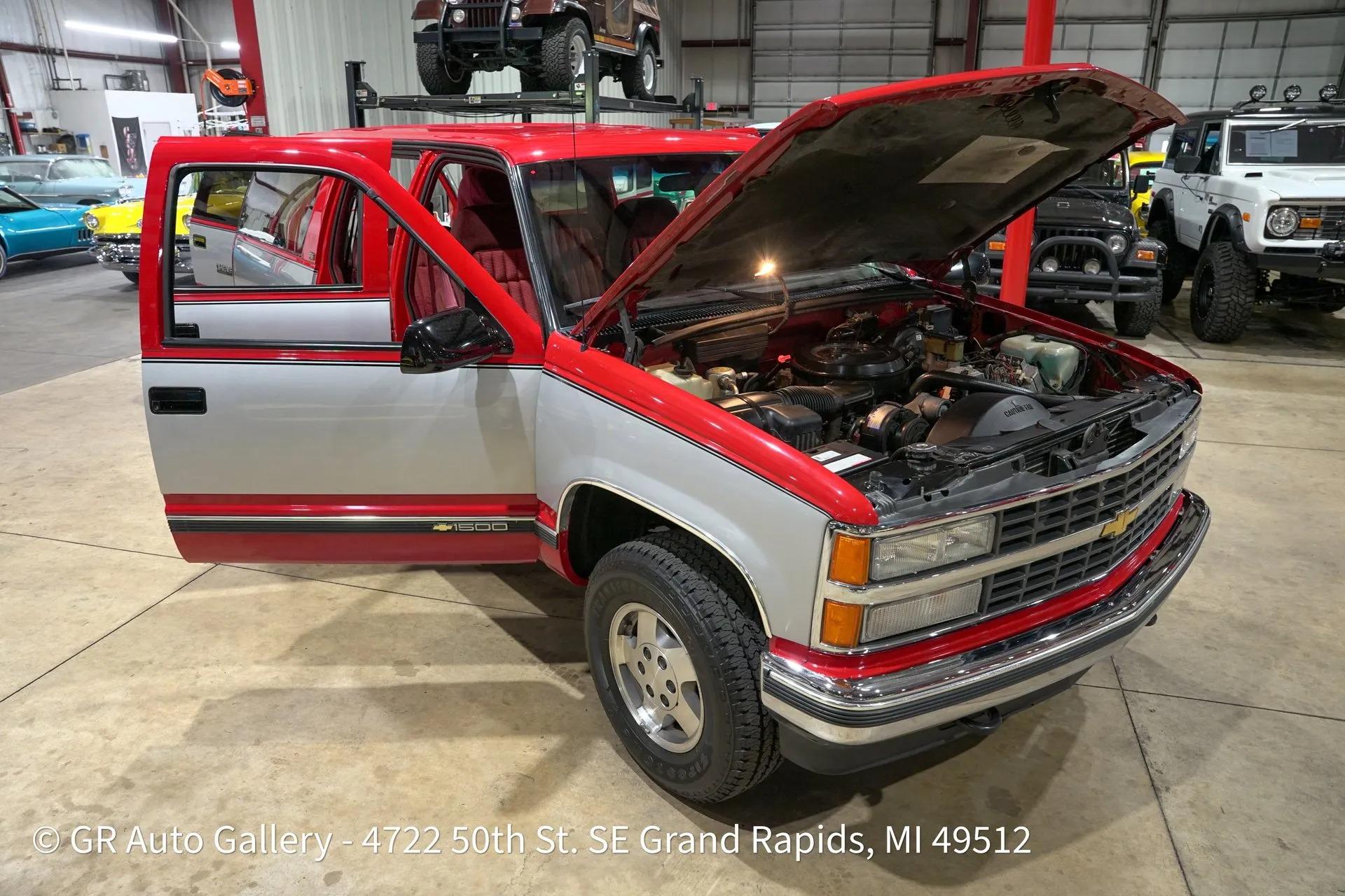 1993 Chevrolet Suburban Silverado