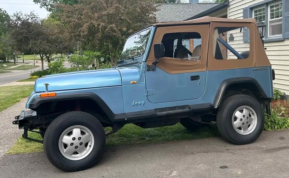  Jeep Wrangler