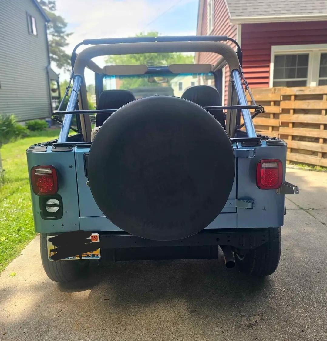 1989 Jeep Wrangler Laredo