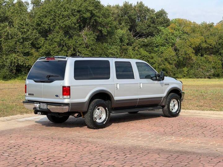 7.3L Power Stroke-Powered 2000 Ford Excursion XLT