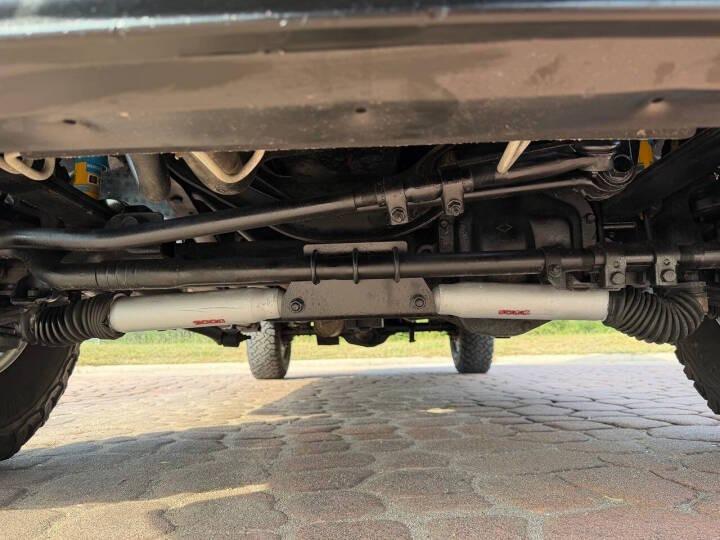 7.3L Power Stroke-Powered 2000 Ford Excursion XLT