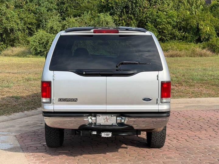 7.3L Power Stroke-Powered 2000 Ford Excursion XLT