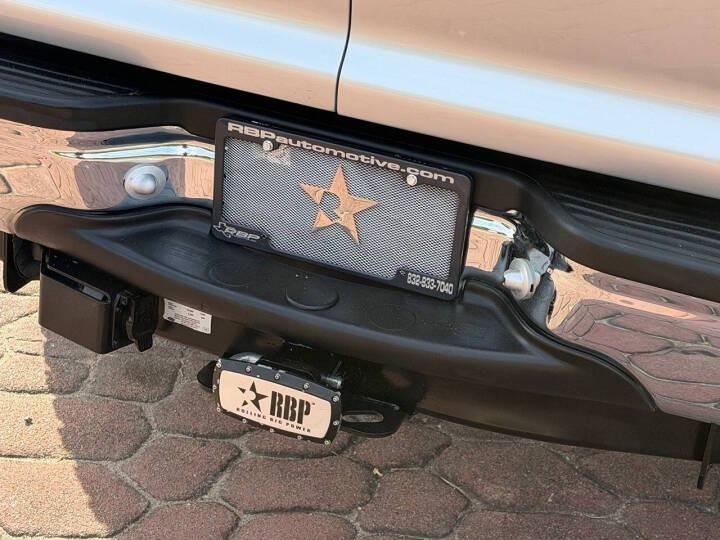 7.3L Power Stroke-Powered 2000 Ford Excursion XLT