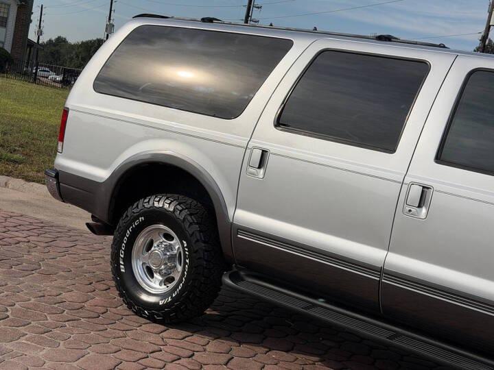 7.3L Power Stroke-Powered 2000 Ford Excursion XLT