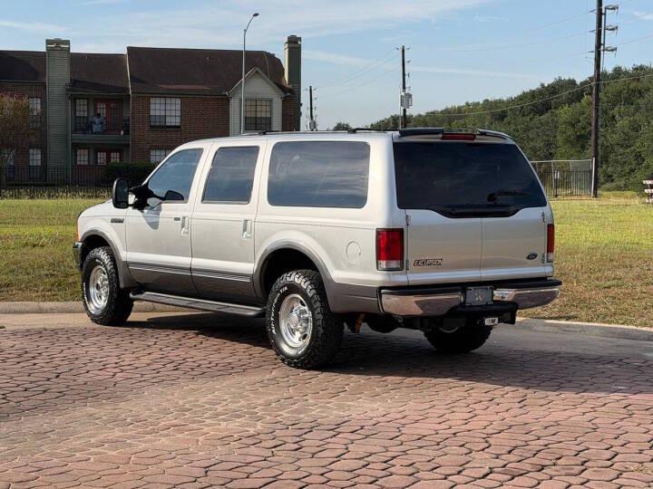 7.3L Power Stroke-Powered 2000 Ford Excursion XLT - 5