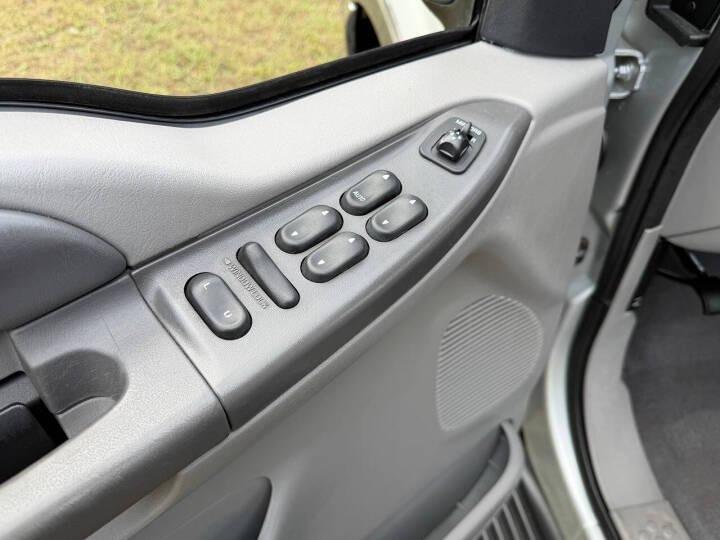 7.3L Power Stroke-Powered 2000 Ford Excursion XLT
