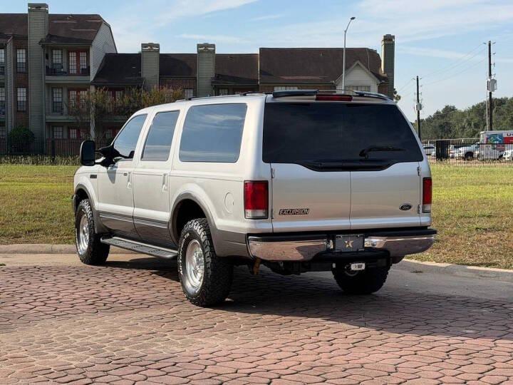 7.3L Power Stroke-Powered 2000 Ford Excursion XLT