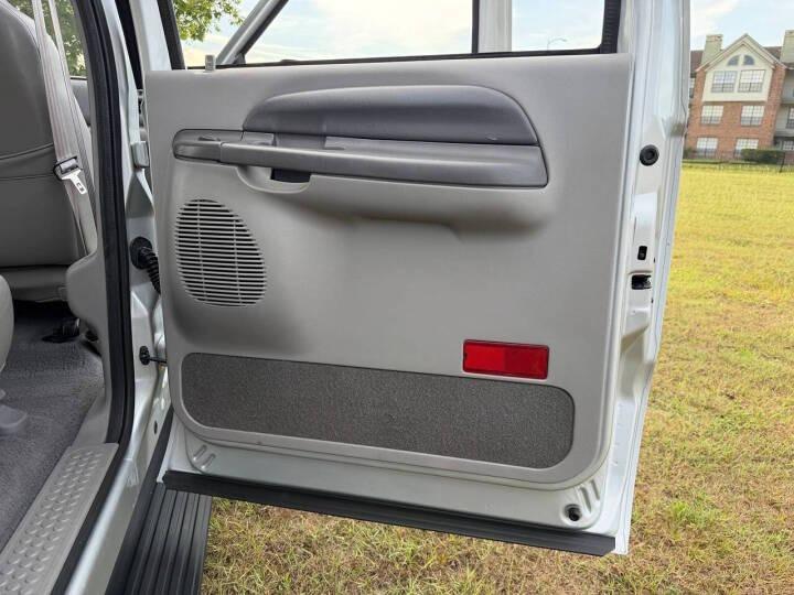 7.3L Power Stroke-Powered 2000 Ford Excursion XLT