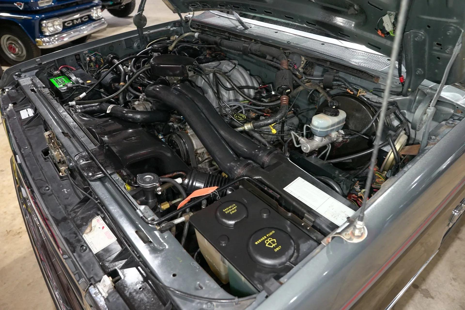 1990 Ford F-250 XLT Lariat