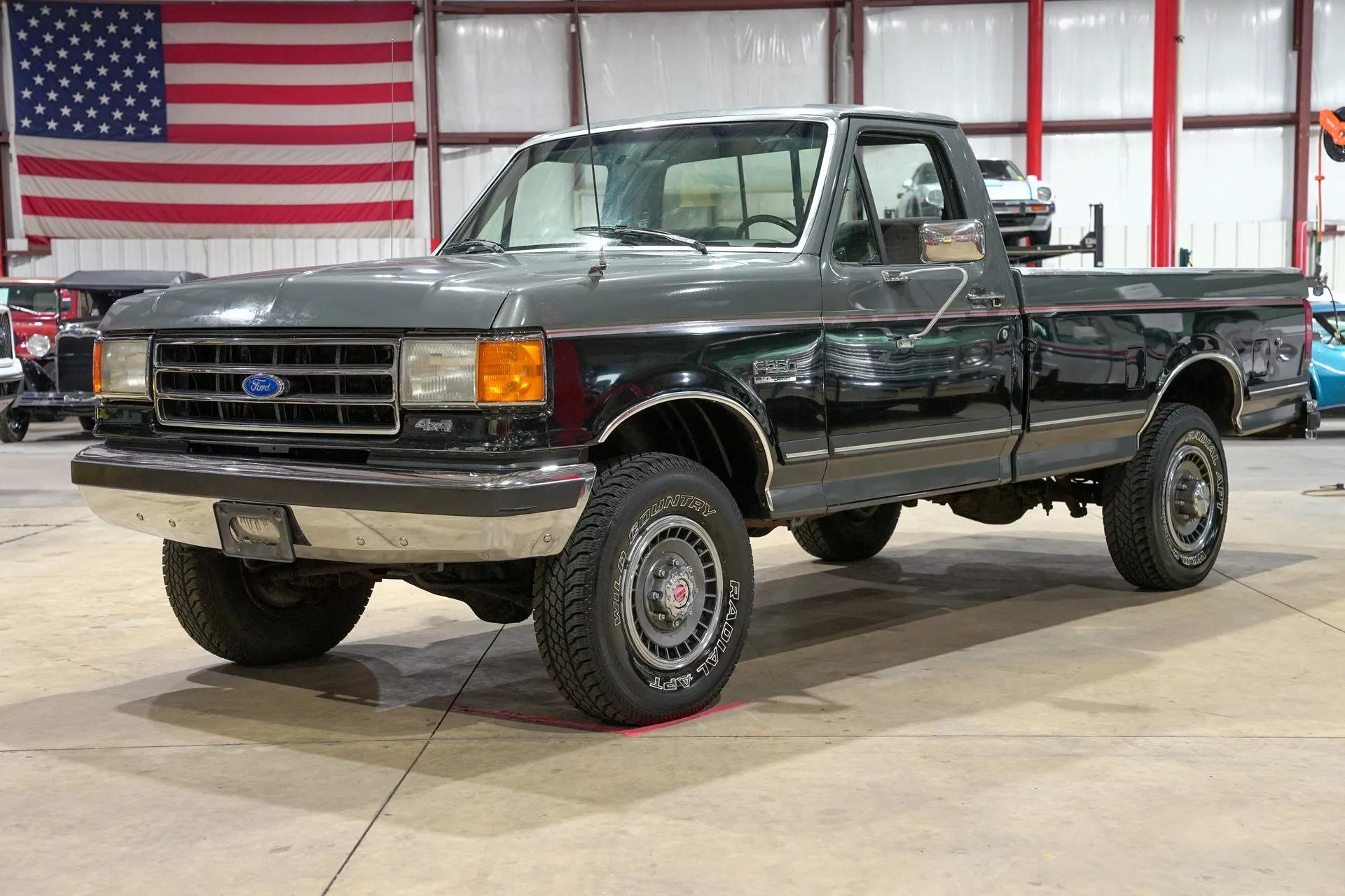 1990 Ford F-250 XLT Lariat