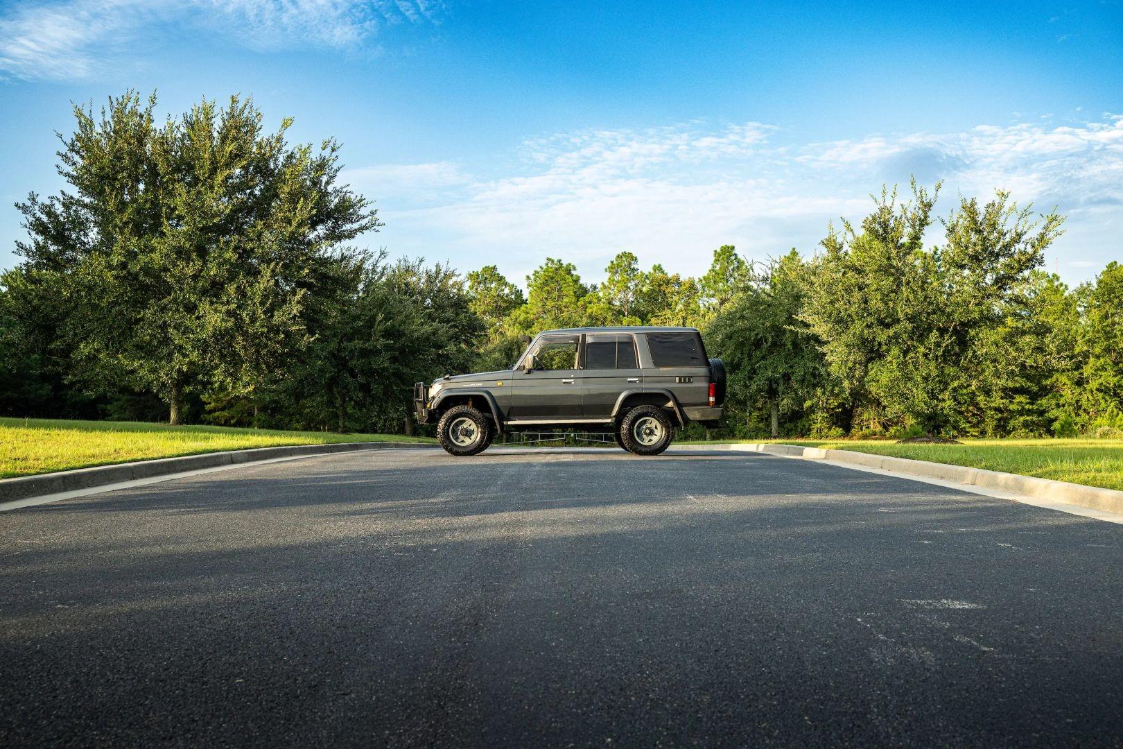 1994 Toyota Land Cruiser KZJ77