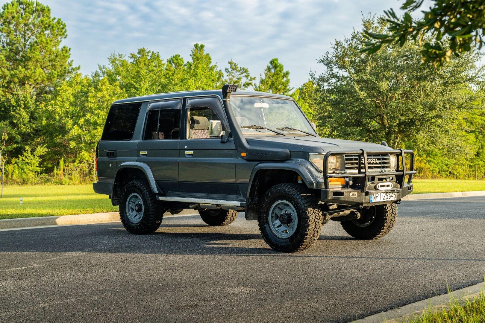 1994 Toyota Land Cruiser KZJ77 - 2