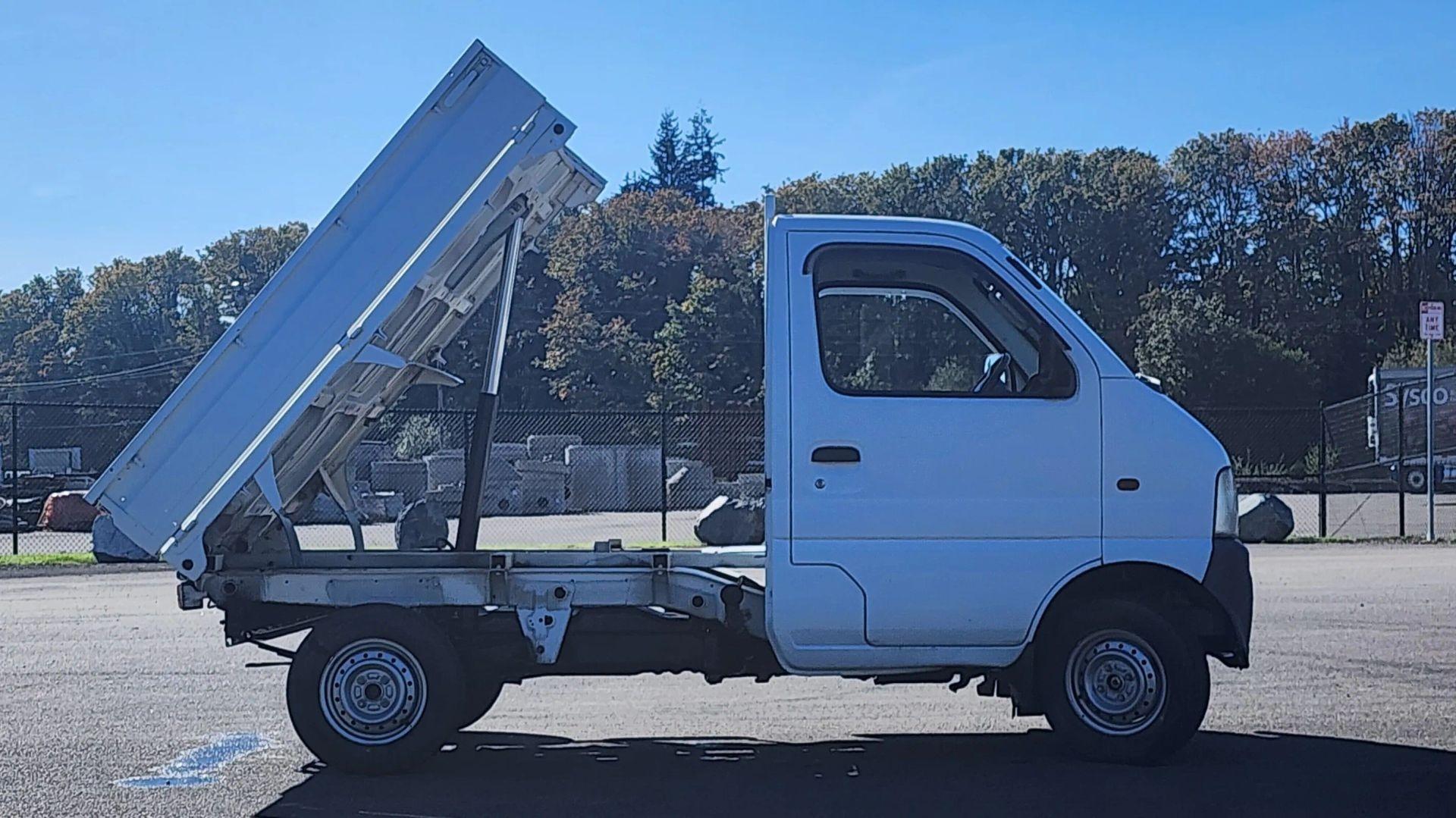 1999 Suzuki Carry Dump