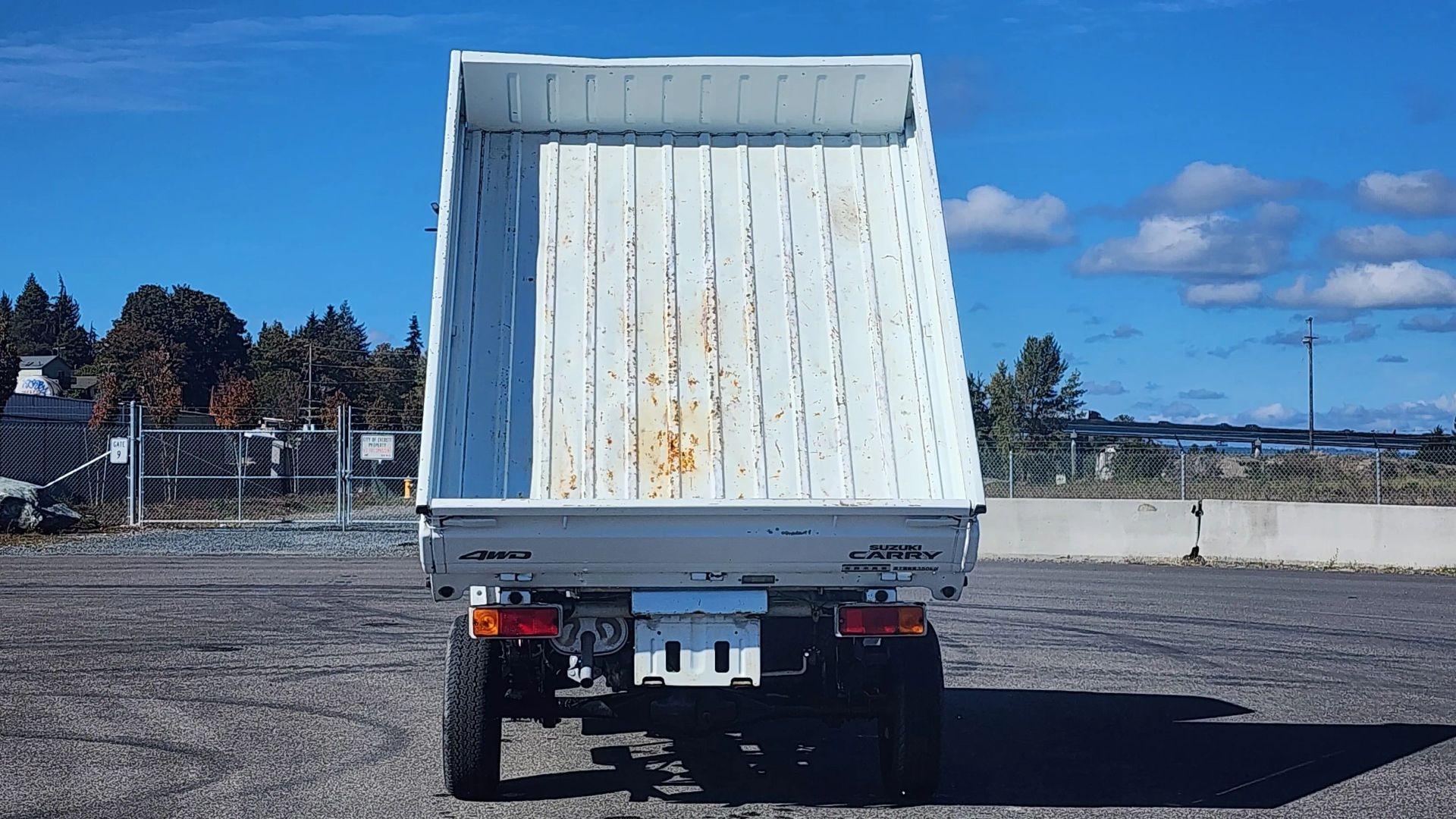 1999 Suzuki Carry Dump