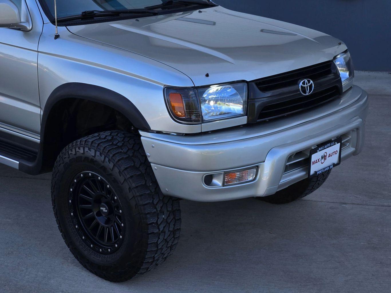 2000 Toyota 4Runner SR5 - 5