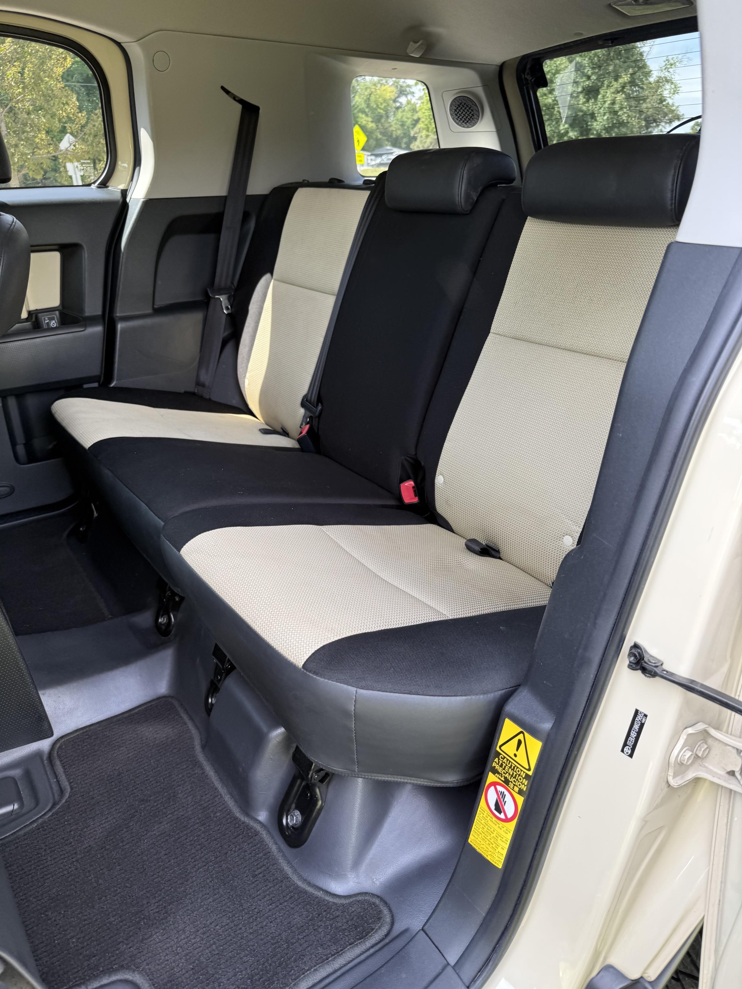 2010 Toyota FJ Cruiser Trail Teams Special Edition