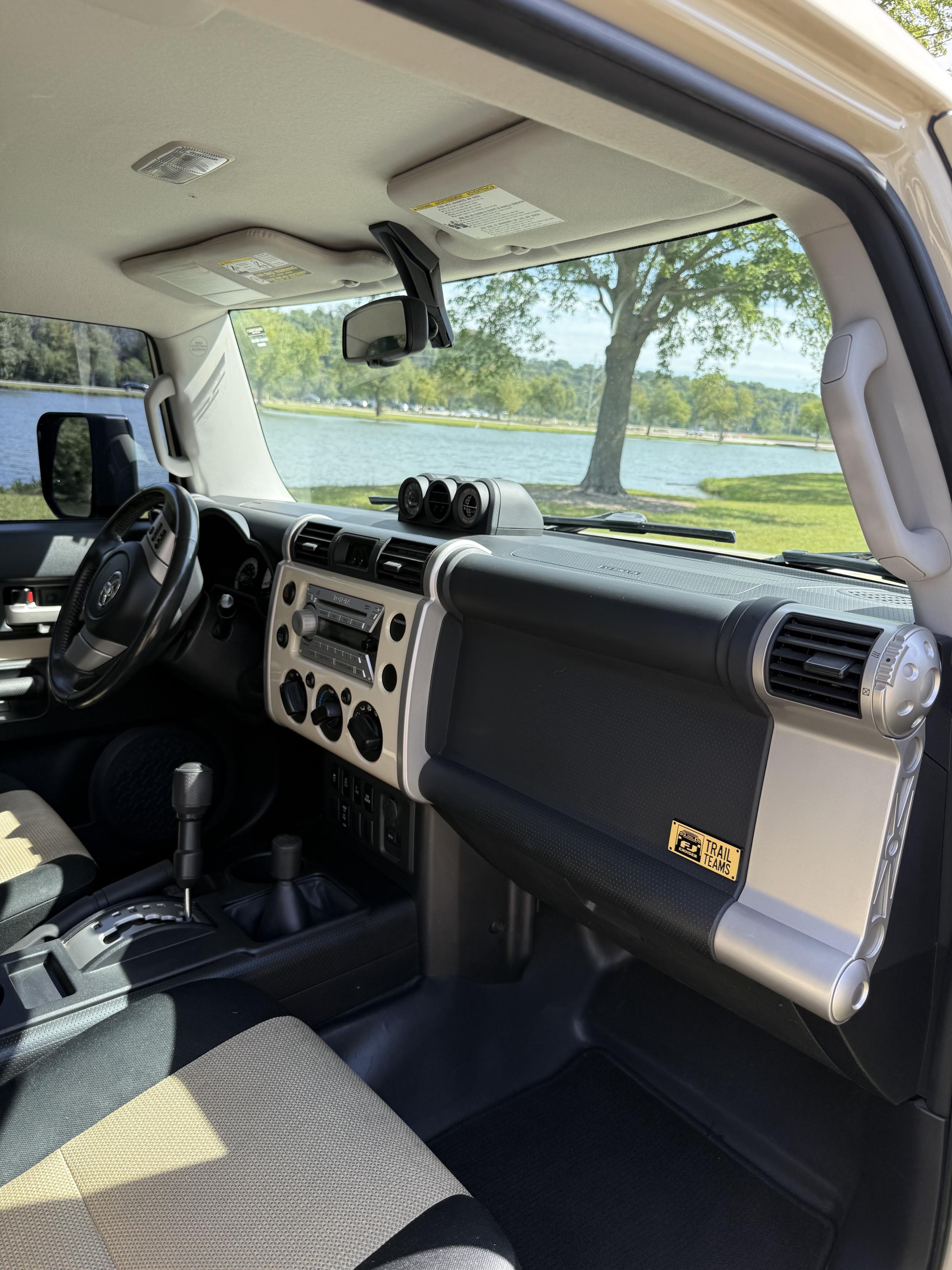 2010 Toyota FJ Cruiser Trail Teams Special Edition