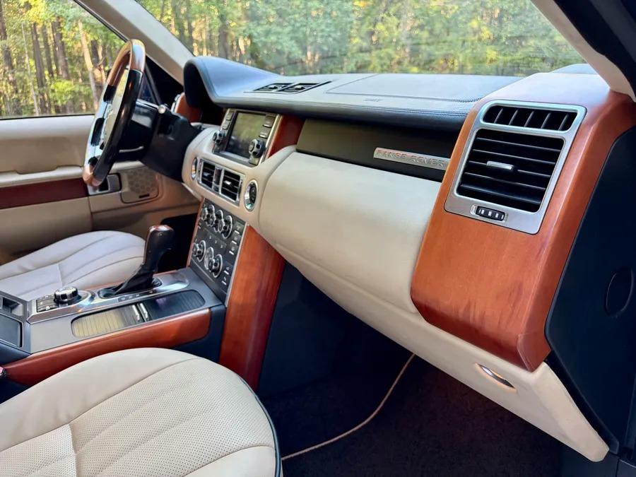 2012 Land Rover Range Rover HSE Lux
