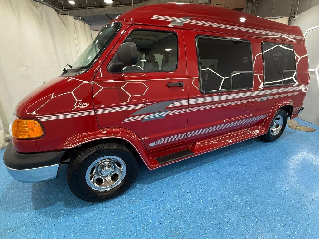 2001 Dodge Ram 1500 Starcraft Van
