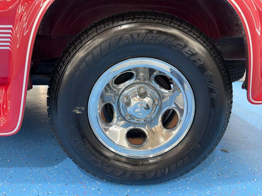 2001 Dodge Ram 1500 Starcraft Van