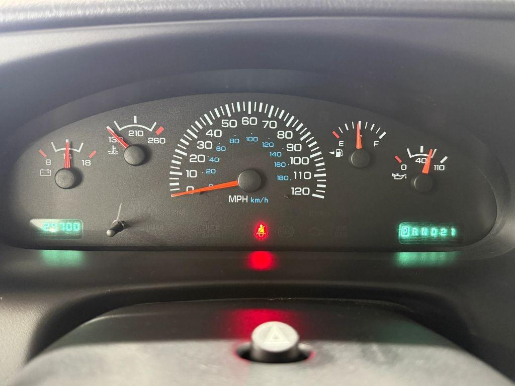 2001 Dodge Ram 1500 Starcraft Van