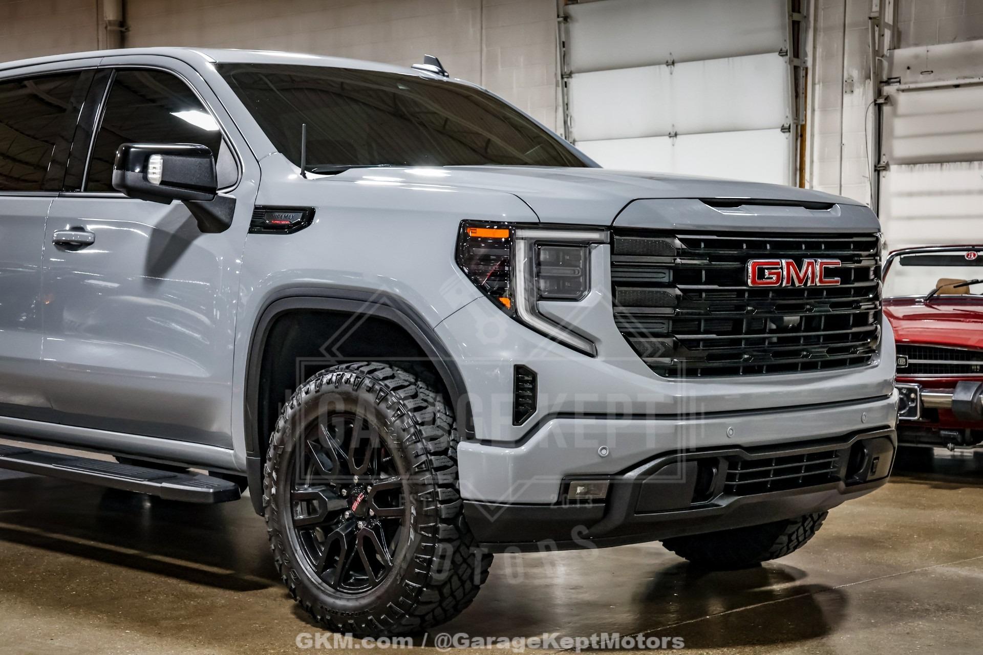 2024 GMC Sierra 1500 Elevation