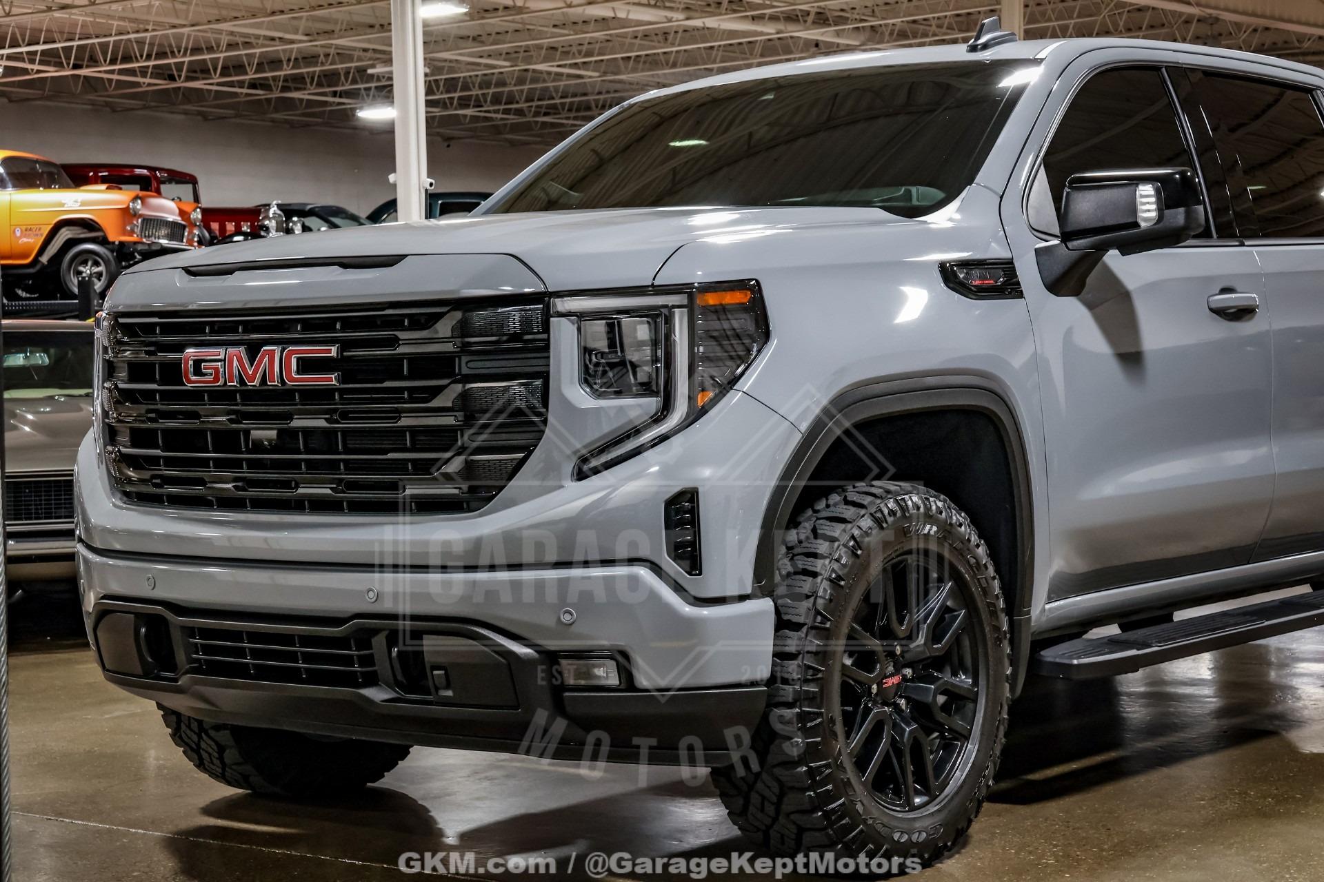 2024 GMC Sierra 1500 Elevation