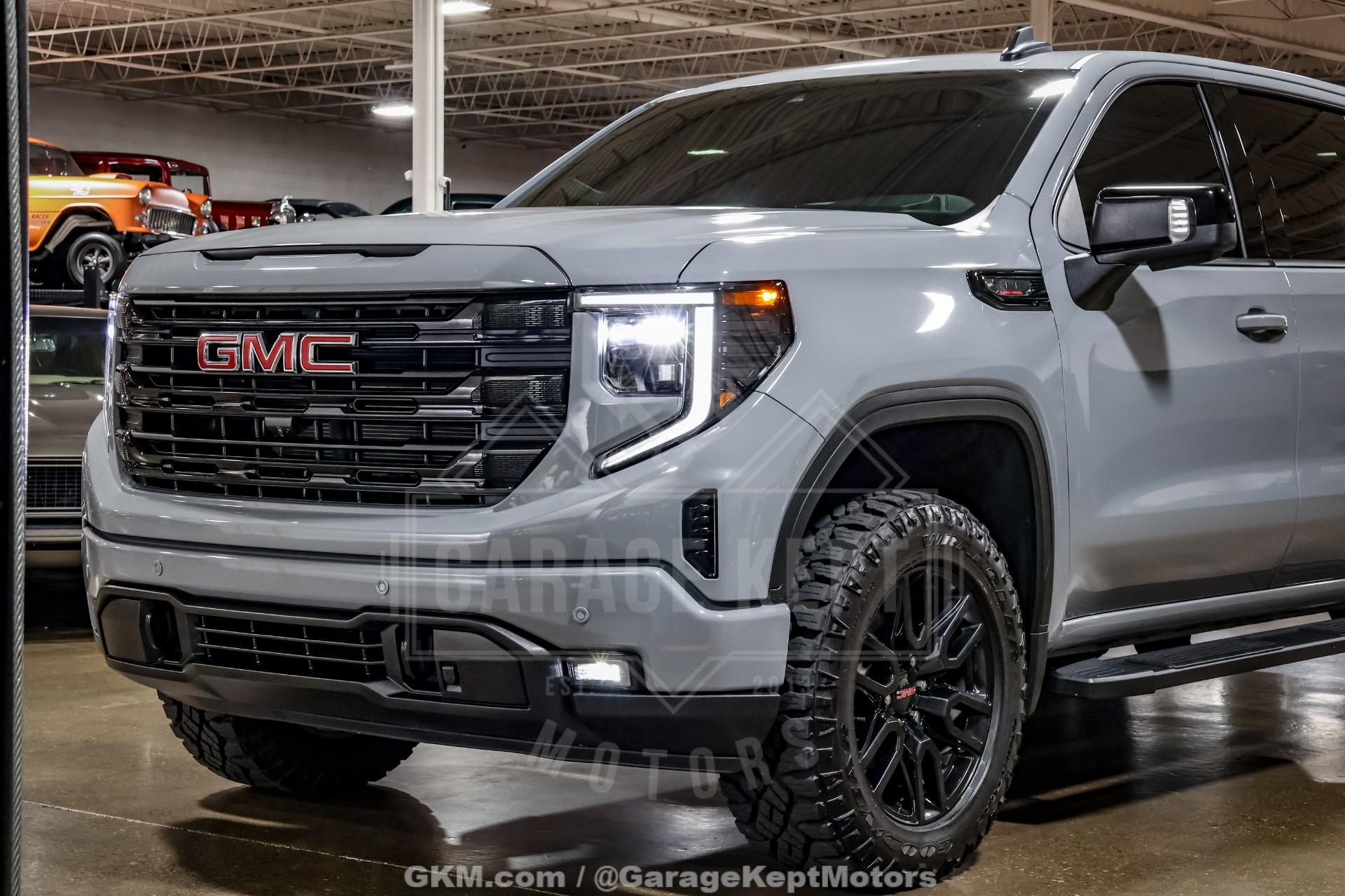 2024 GMC Sierra 1500 Elevation