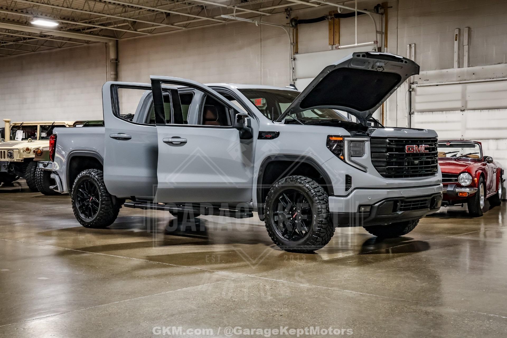 2024 GMC Sierra 1500 Elevation