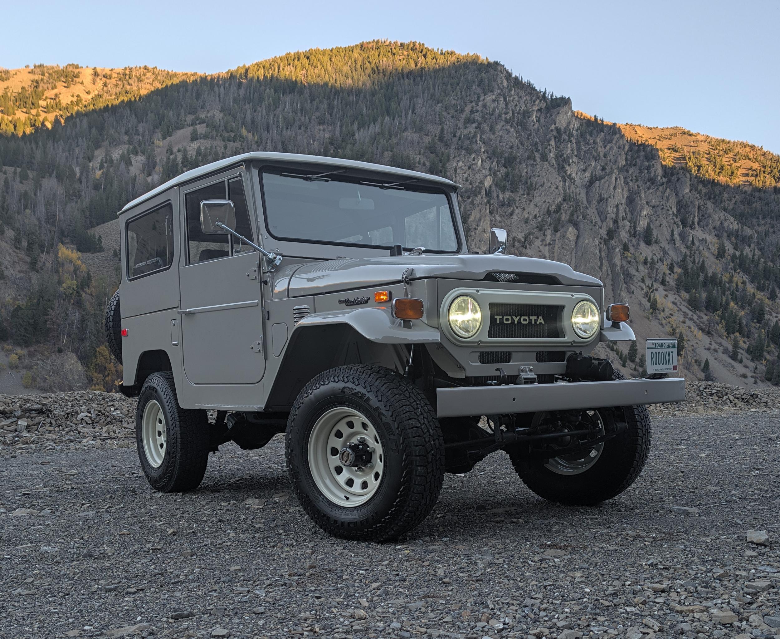  Toyota Land Cruiser