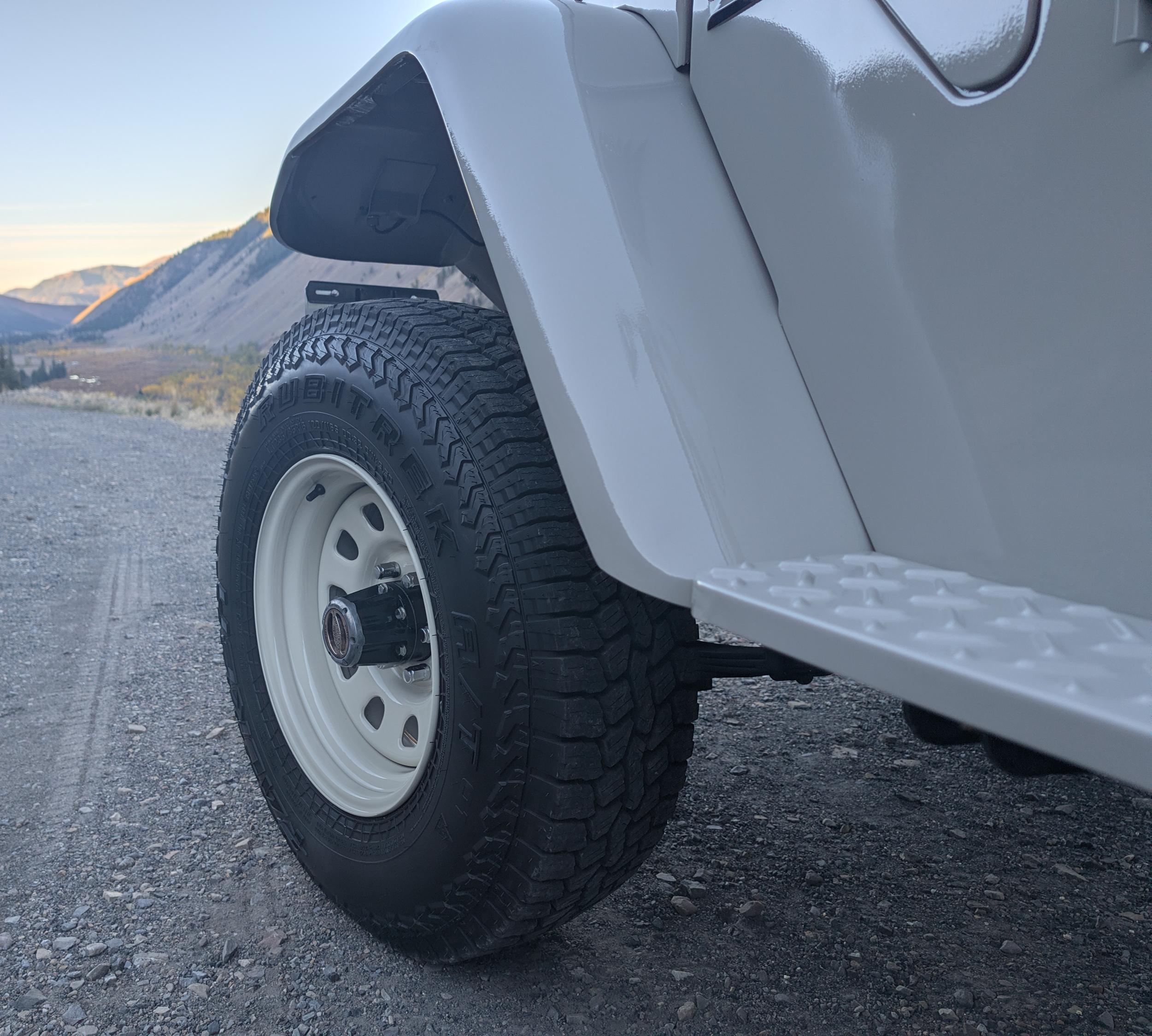 LS-Powered 1974 Toyota Land Cruiser