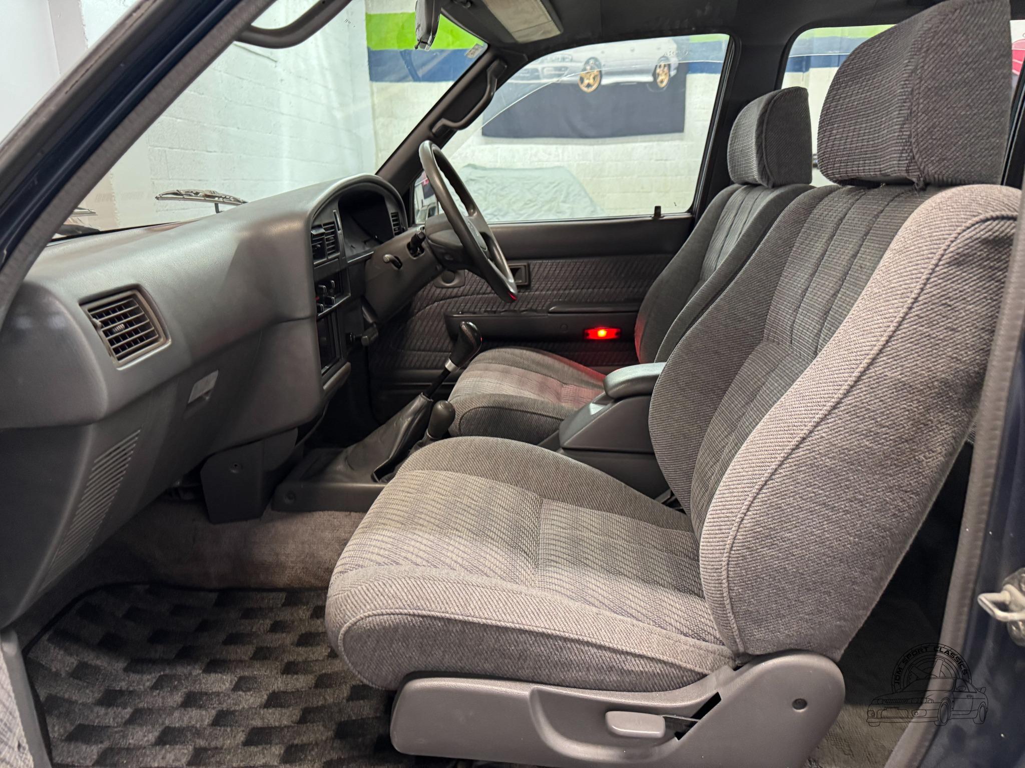 1993 Toyota Hilux Pickup Double Cab SSR-X