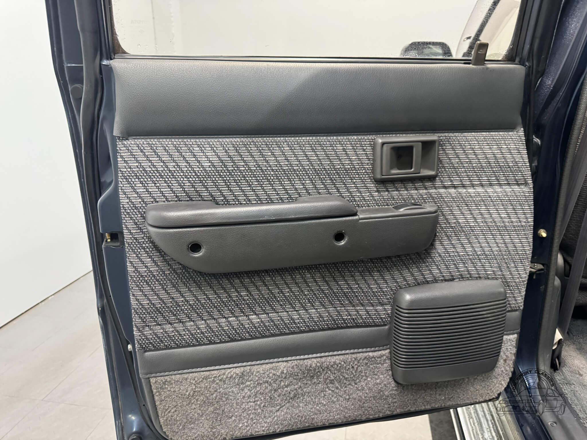 1993 Toyota Hilux Pickup Double Cab SSR-X