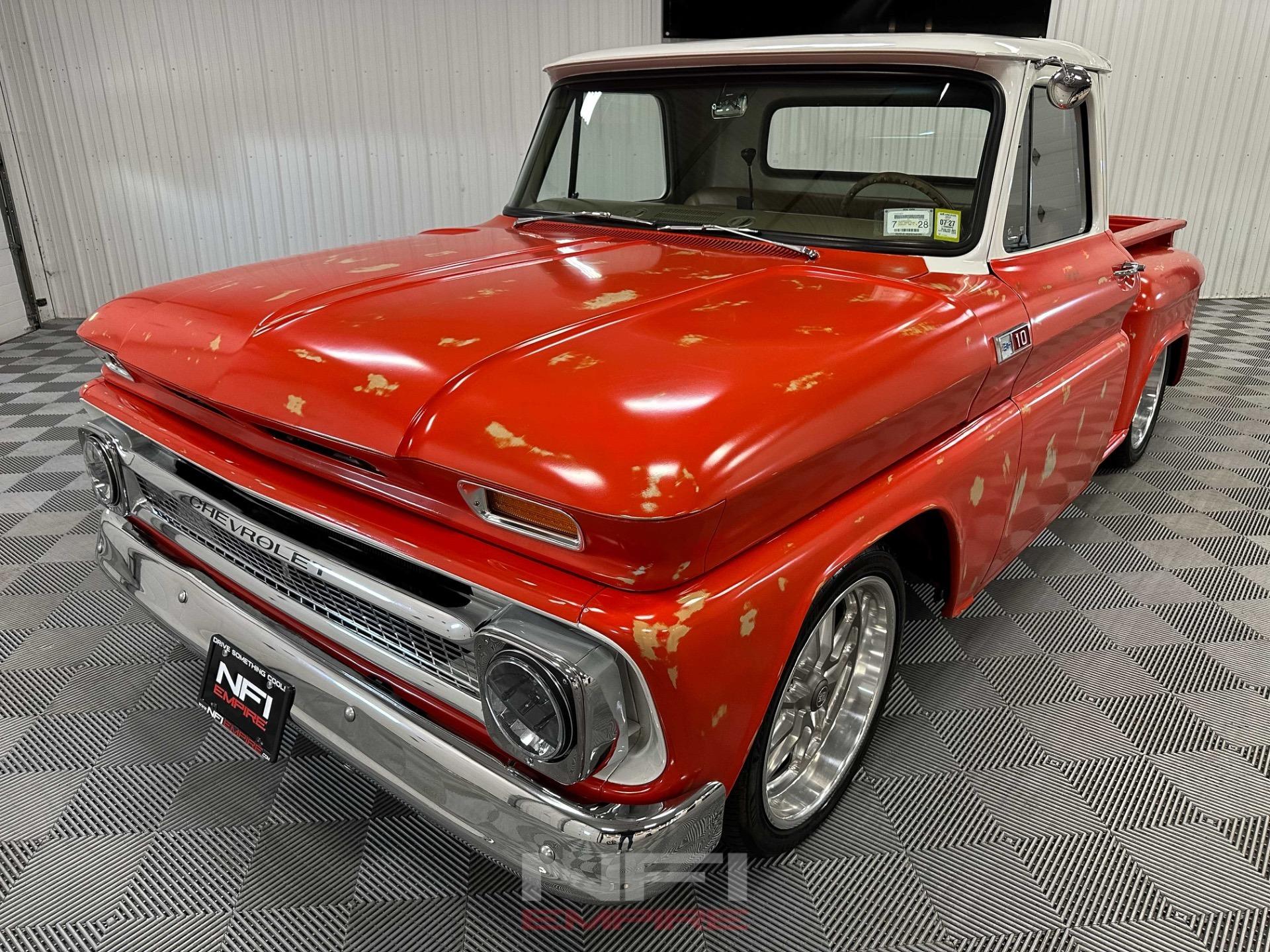 Custom 1965 Chevrolet C10 Stepside - 4
