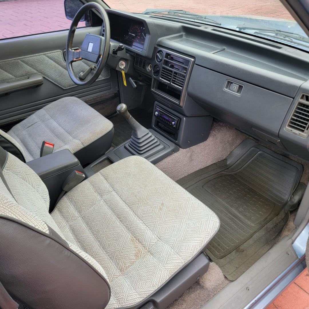 1989 Mazda B2200 Cab Plus