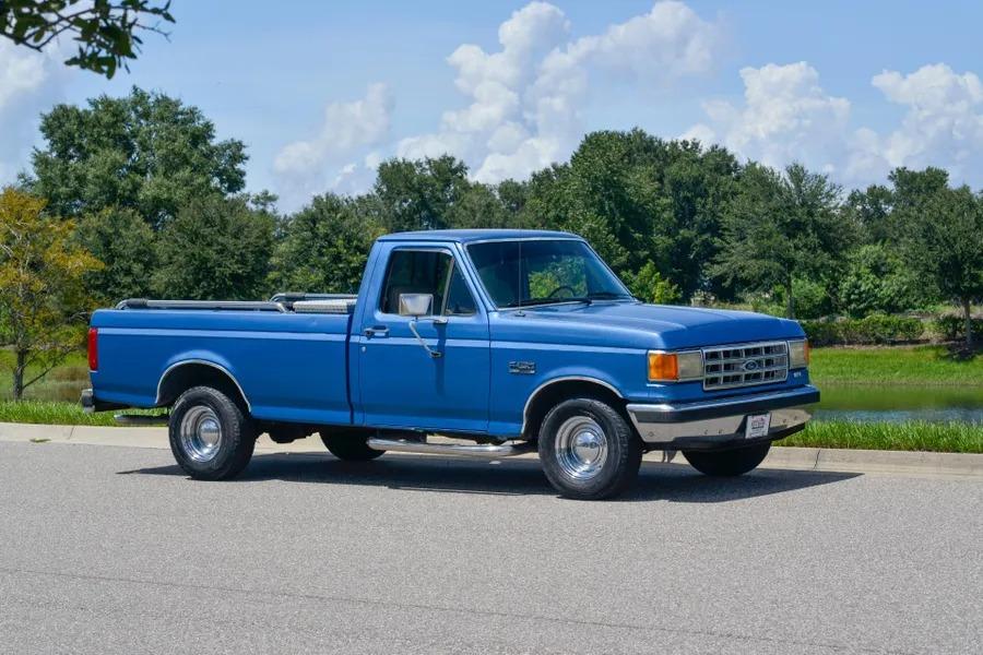 1991 Ford F-150 XLT Lariat