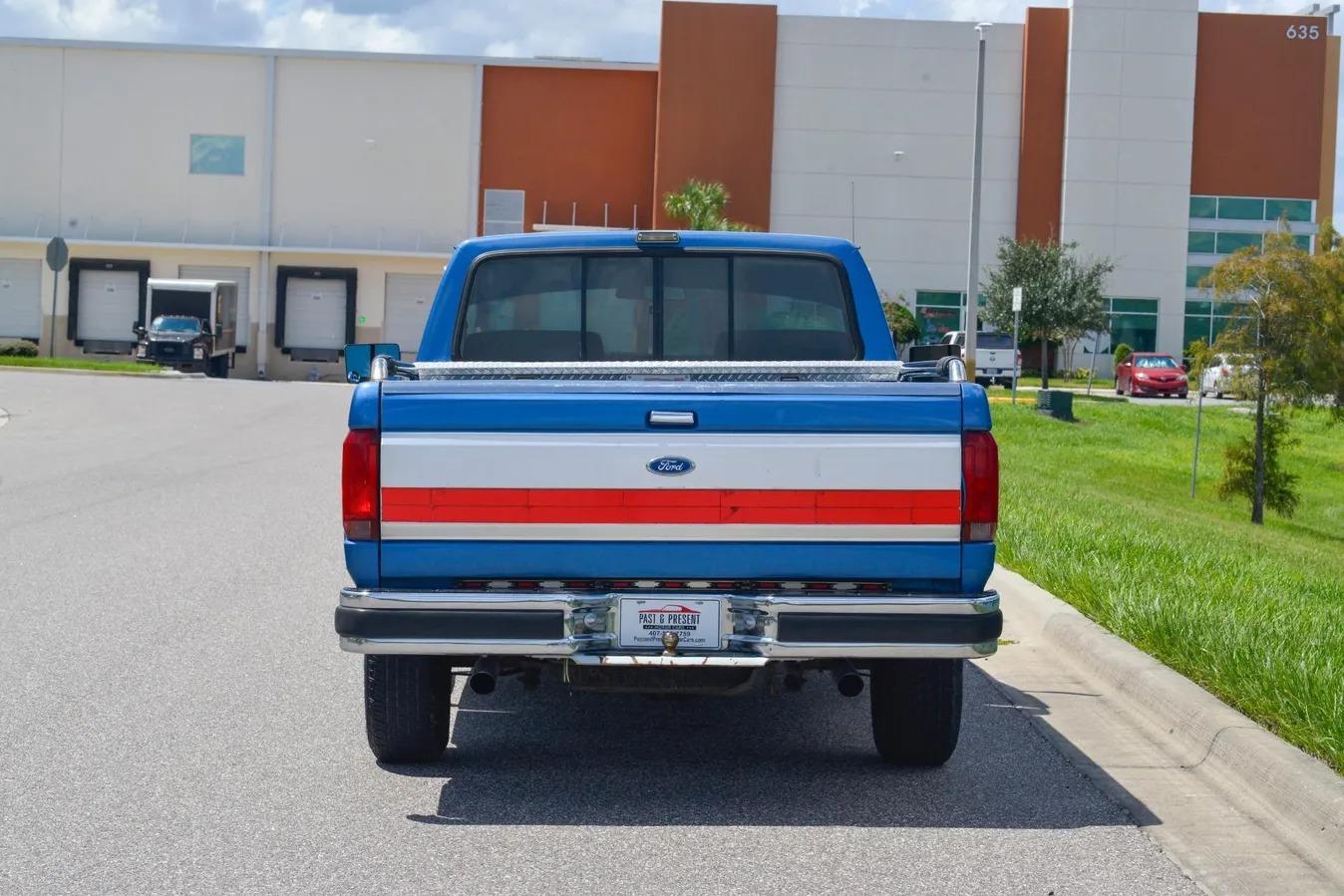 1991 Ford F-150 XLT Lariat