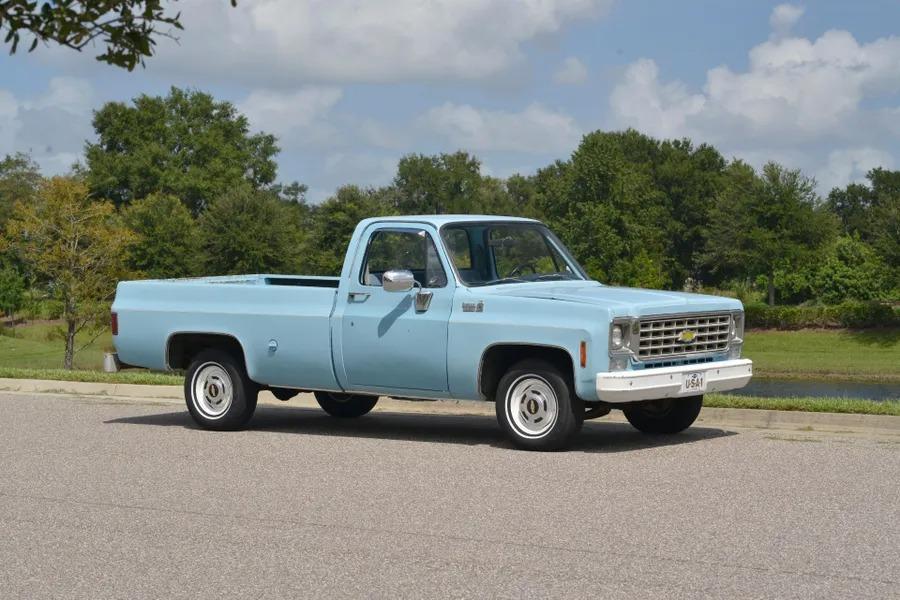 1976 Chevrolet C10 Custom Deluxe