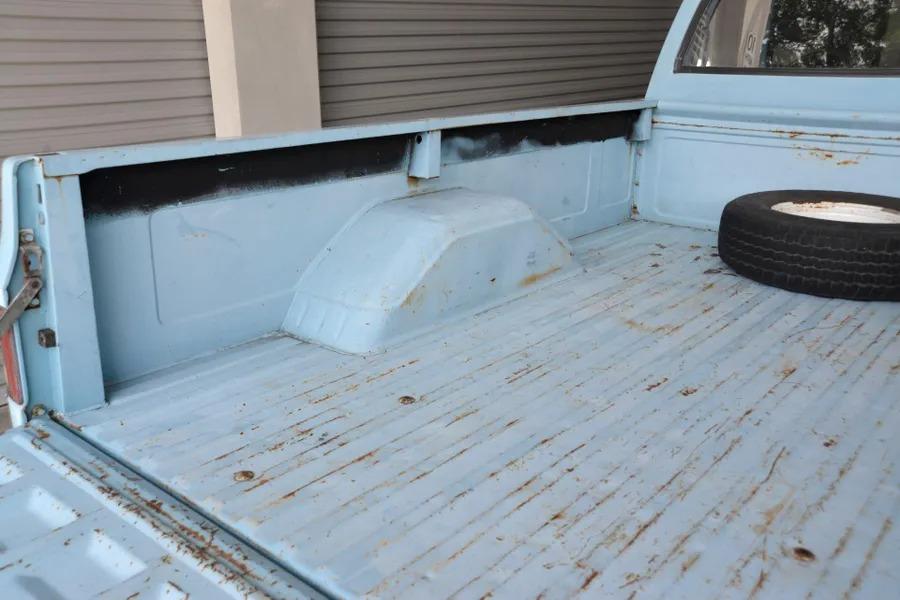 1976 Chevrolet C10 Custom Deluxe
