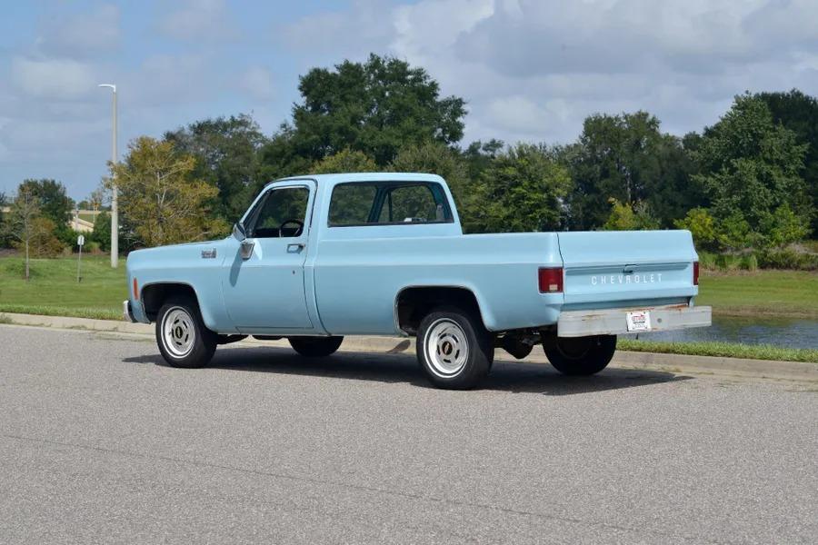 1976 Chevrolet C10 Custom Deluxe