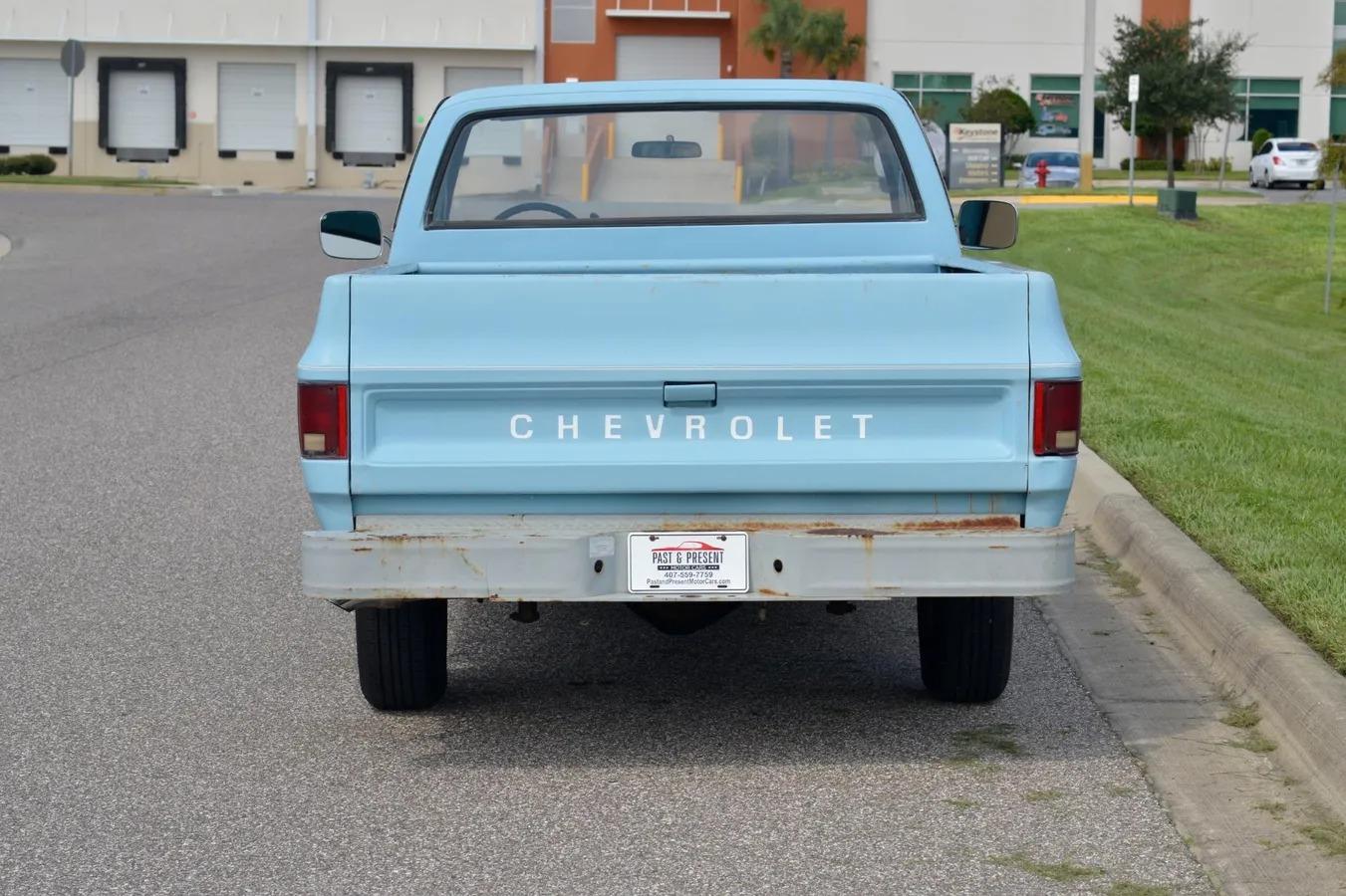 1976 Chevrolet C10 Custom Deluxe