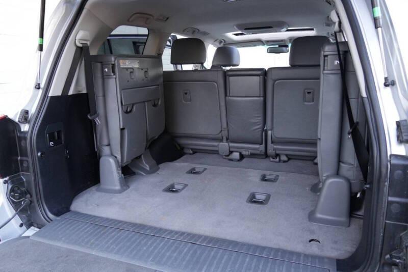 2011 Toyota Land Cruiser