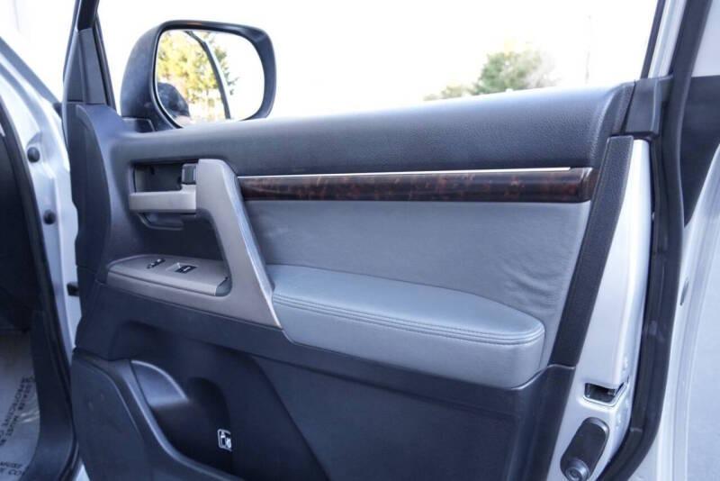 2011 Toyota Land Cruiser